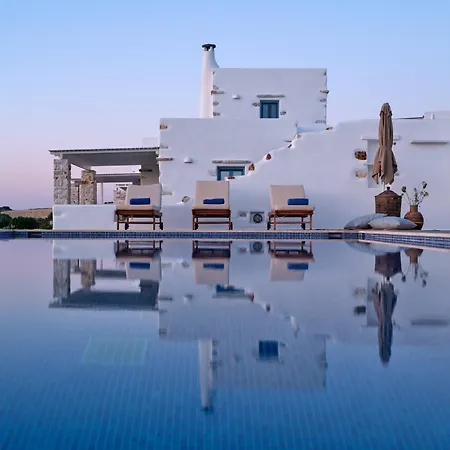 Villa Luxurious Pactia Amazing Pool