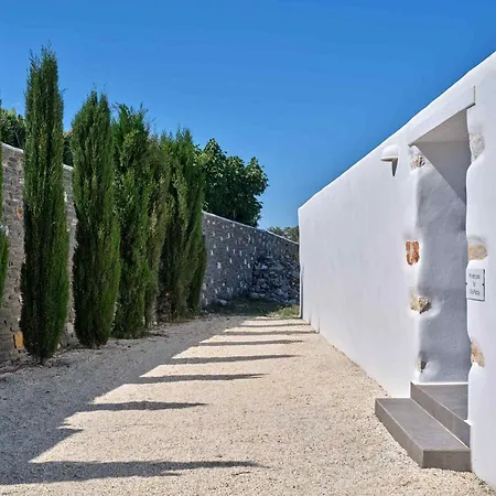 Luxurious Pactia Amazing Pool *