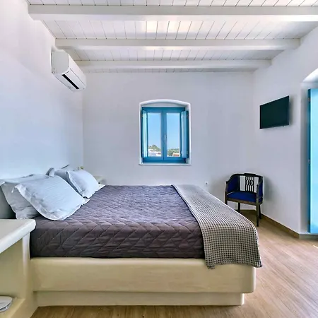 Luxurious Pactia Amazing Pool Isterni (Paros)