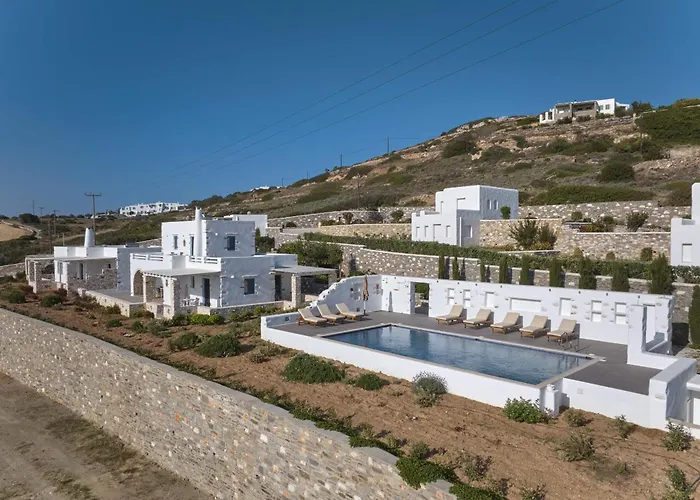 Luxurious Pactia Amazing Pool Isterni (Paros)