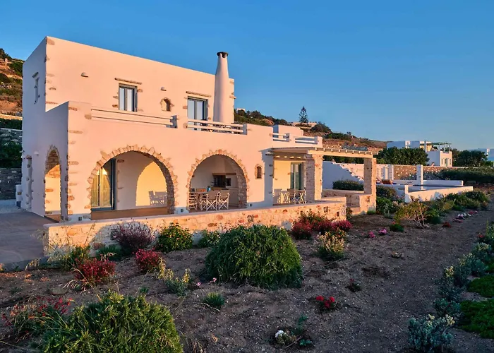 Villa Luxurious Pactia Amazing Pool *