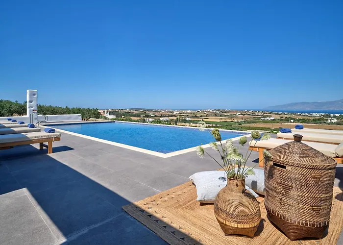 Luxurious Pactia Amazing Pool Villa